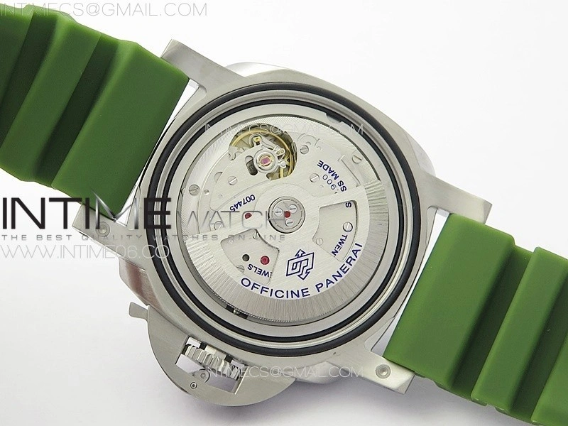 PAM1226 Submersible TTF Best Edition White Dial On Green Rubber Strap P.900 Clone
